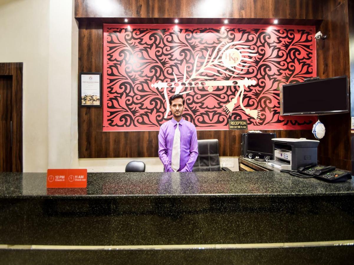 Hotel Krishna Palace ウダイプル エクステリア 写真