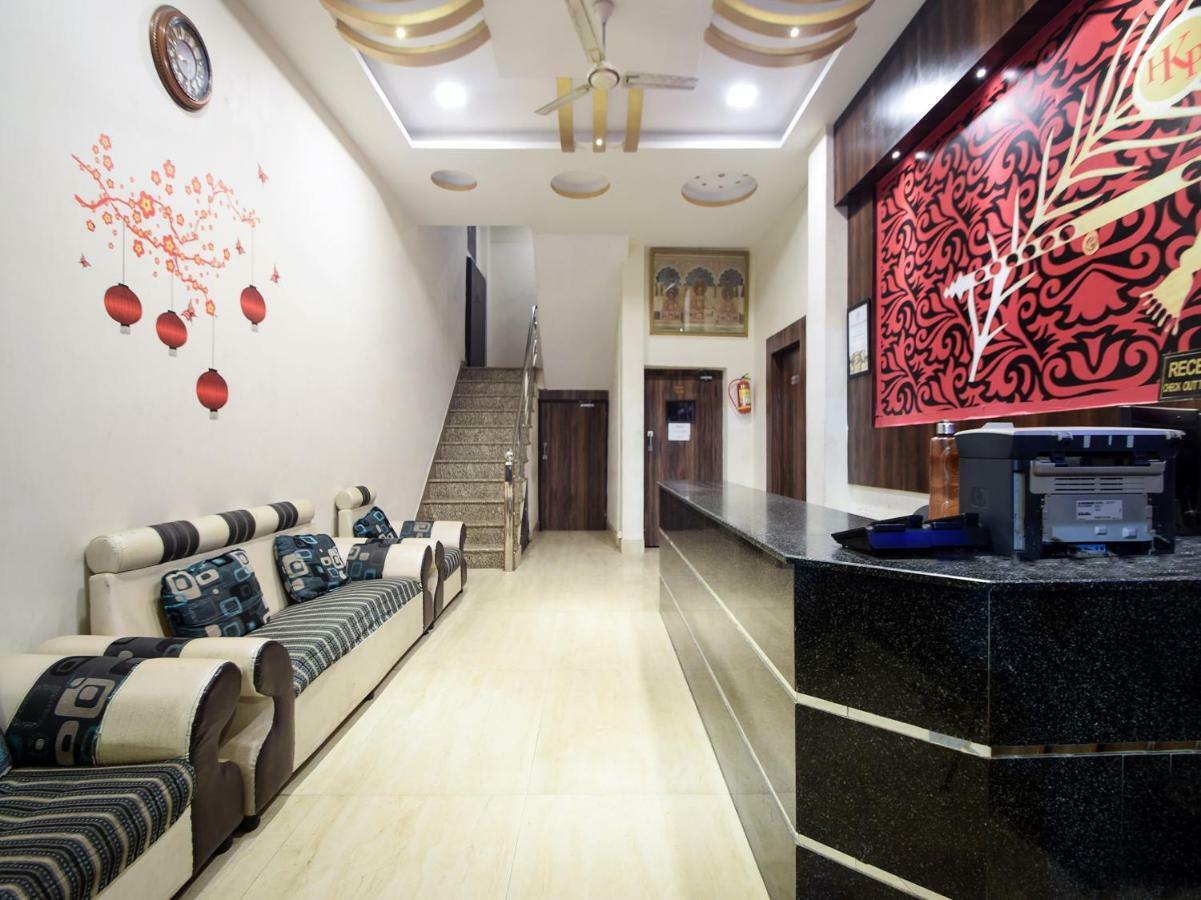 Hotel Krishna Palace ウダイプル エクステリア 写真